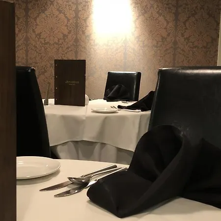 The @ Jaipur Penzion 3*